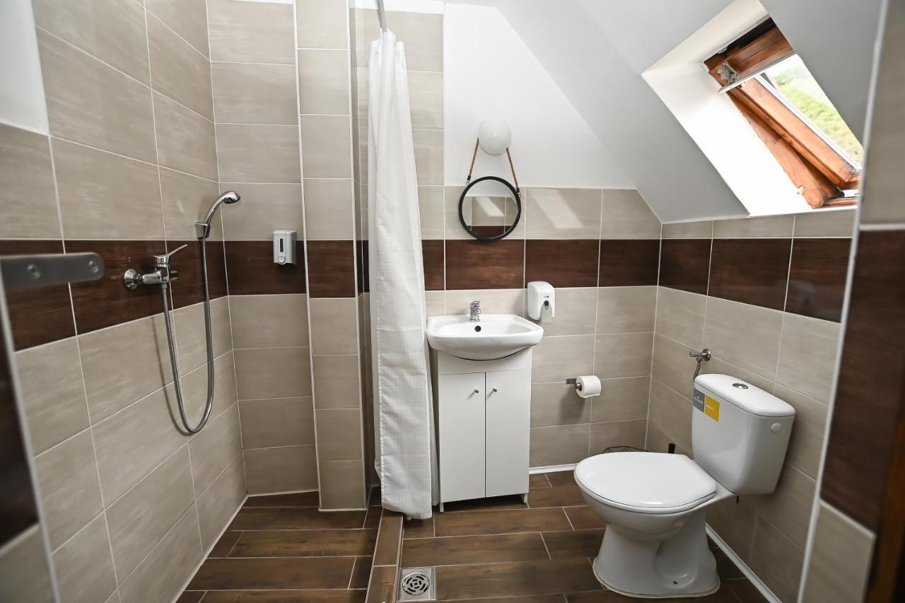 Vasko Panzio Borpince Bed & Breakfast Tokaj Bagian luar foto