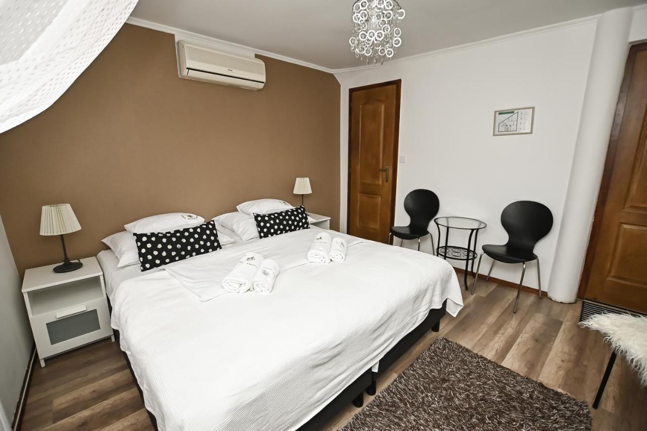 Vasko Panzio Borpince Bed & Breakfast Tokaj Bagian luar foto